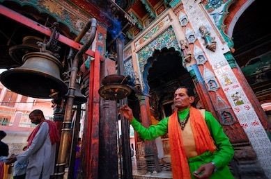 82 471 imagens fotos stock objetos 3D e vetores de Uttar pradesh Shutterstock