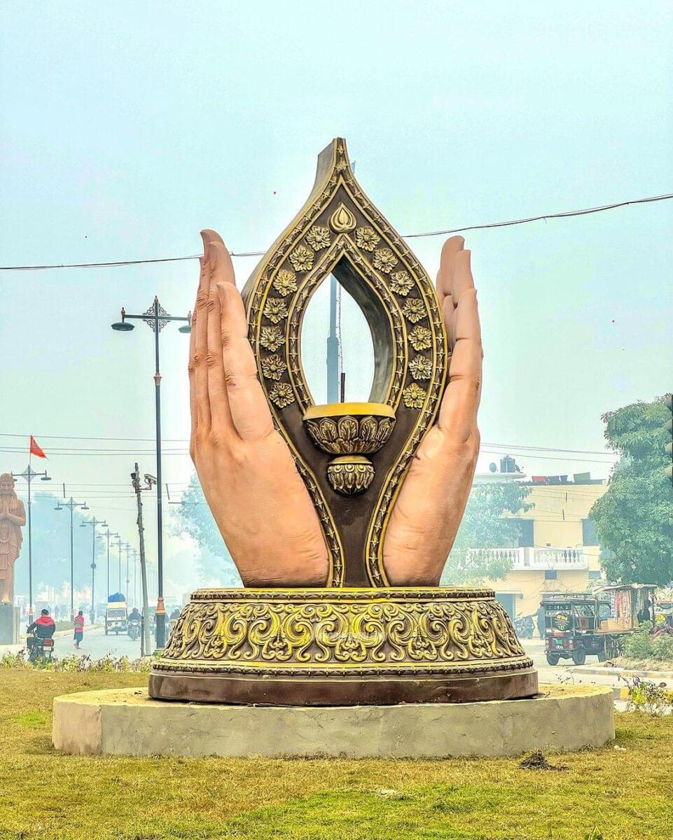 2D/1N Lucknow Airport to Ayodhya Weekend Tour Package - Image 6